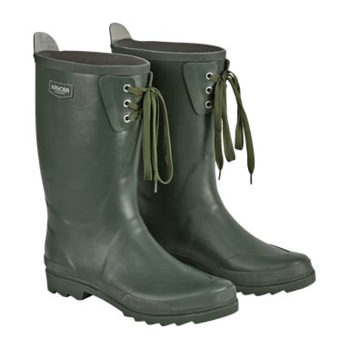 Mörkgröna Kayoba Outdoor Rubber-stövlar har stadiga, tjocka sulor med texturerat mönster, gröna snören genom silverögon och visar varumärkets logotyp nära toppen.