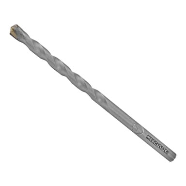 En närbild av en betongborr från Meec Tools med ett spiralspårmönster, placerat diagonalt.