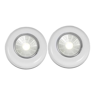 Obok siebie umieszczono dwie okrągłe, białe lampy LED Anslut Wardrobe Lamp (2 opakowania), obie emitujące jasny centralny blask otoczony srebrnym pierścieniem reflektorowym i tworząc wzór żebrowany wokół żarówki.