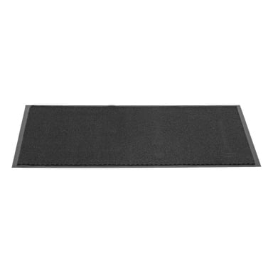 EKVIP Doormat har en rektangulär form med en svart, texturerad yta. Dess kanter är raka och prydliga eftersom den ligger platt.