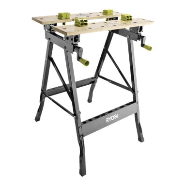 Ryobi RWB02 Hopfällbar arbetsbänk har en ljus träyta, robusta svarta metallben och ljusgröna justeringshandtag. Tillverkad för portabilitet och bekväm förvaring, har den integrerade klämmor och dedikerade spår för att organisera verktyg.