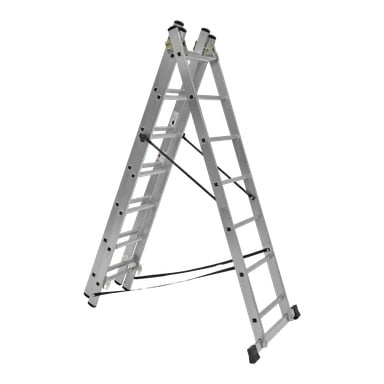 En Hard Head Combination-stege (3x7 steg) designad för trappbruk står i en A-formad konfiguration. Stegen är silverfärgad med flera steg på båda sidor, och den inkluderar svarta stabiliseringsstänger och halkfria svarta fötter.
