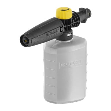 Die Kärcher Foam Nozzle FJ6, ein Aufsatz für Hochdruckreiniger, hat eine schwarze Düse, ein gelbes Drehrad zum Einstellen der Einstellungen und einen klaren Seifenbehälter mit sichtbaren Maßlinien und dem Kärcher-Logo.