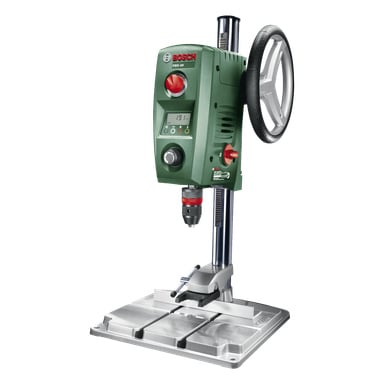 Bosch PBD 40 -pylväsporakone, jossa on digitaalinen lukema, kookas käsipyörä, tukeva metallipohja ja säädettävä puristin. Tämä pystypora on suunniteltu tarkkoihin poraustöihin työpajoissa.