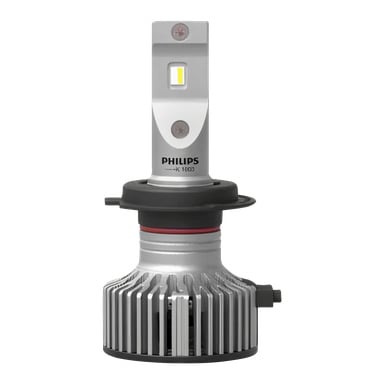 En detaljerad vy av en Philips LED Ultinon Pro6000 Standard bilstrålkastarlampa, med en silverfärgad kylfläns, ett platt LED-chip placerat högst upp och en svart fästring vid basen.