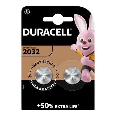Två Duracell CR2032-batterier med knappbatterier i ett svart och koppar-paket, med Duracell-kaninmaskoten och texten "+50% Extra Life" samt "Baby Secure Pack & Battery".