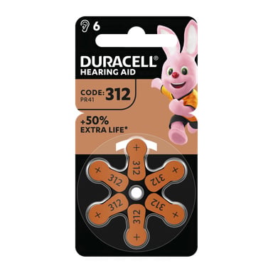 Ett paket med sex Duracell DA312-hörapparatbatterier visas, med den igenkännbara rosa kaninmaskoten på framsidan och en lapp som indikerar 50 % längre batteritid.