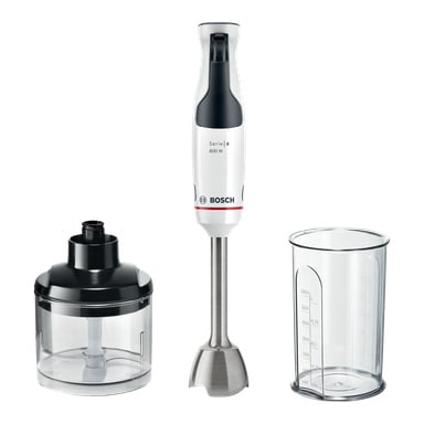 Bosch Home ErgoMaster MSM4W220 handmixerset innehåller en avtagbar blandningsstav, en genomskinlig hackskål med svart lock och en transparent måttkopp med måttmarkeringar. Komponenterna är uppradade bredvid varandra.