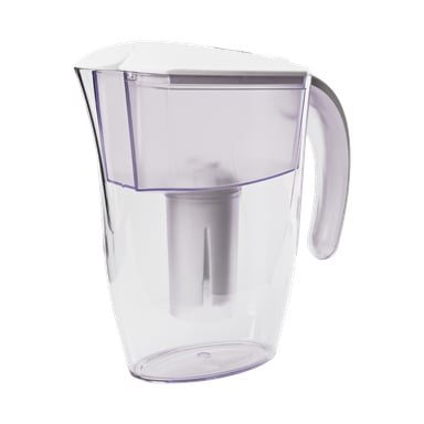 Menuett Jug—läpinäkyvä muovinen vesikannu valkoisella kannella ja integroidulla vesisuodattimella. Siinä on suuri, ergonomisesti kaareva kahva mukavaa otetta takaa.