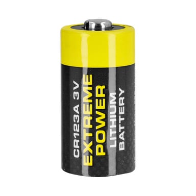 Eine zylindrische Anslut Lithium Extreme Power-Batterie mit der Bezeichnung CR123A 3V, mit gelbem Oberteil und schwarzem Gehäuse.