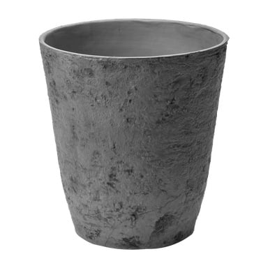 En hög, cylindrisk blomkruka från Hard Head med en robust, grå yta och en subtilt ojämn kant. Dess inre är slätare än utsidan, och det är tomt.