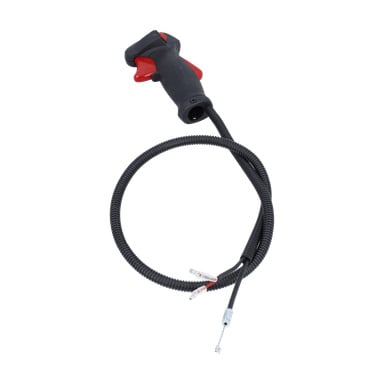 Gasspjällborstskäraren har ett svart och rött kontrollhandtag som är förbundna med en flexibel spiralad kabel med metallkontakter i båda ändar.