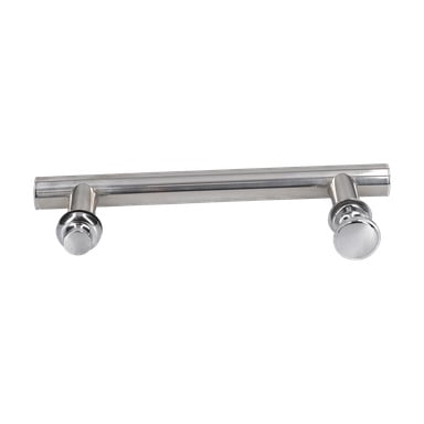Ett horisontellt silverfärgat metallhandtag med två runda baser och en slank, cylindrisk form, färdig i blankt, reflekterande krom.