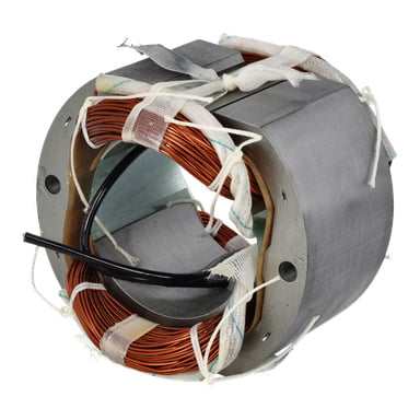 Närbild av Motor Winding F. 017523 med koppartrådar lindade med vit tygtejp och en svart kabel som sticker ut ur statorn.