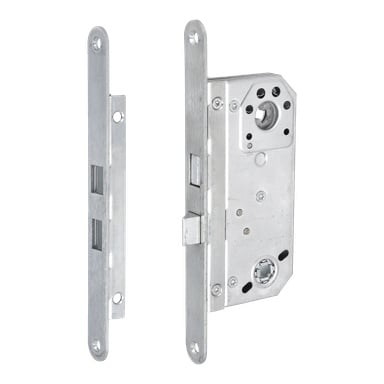 Das Hard Head Lock, das 565 beherbergt, steht neben seiner passenden Schließplatte aufrecht. Das Schloss besteht aus silbernem Metall mit mehreren Löchern und einem sichtbaren Verschluss, während die Schließplatte rechteckige Öffnungen aufweist.