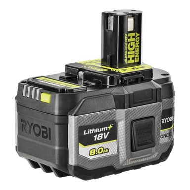 En Ryobi One+ batteri högenergi RB1880T är vinklad för att visa etiketter med texten "Ryobi", "18V", "8.0Ah" och "Lithium+."