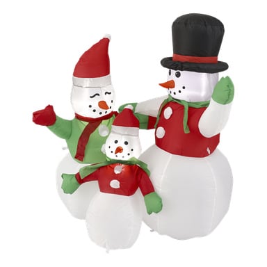 EKVIP Inflatable Snowman Family mit LED-Leuchten umfasst zwei große und einen kleinen Schneemann in festlichen roten und grünen Outfits.