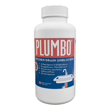 Biała butelka Plumbo Drain Cleaner z ilustracją zlewu kuchennego i przezroczystymi rurami. Notatki na etykiecie wykonane w Norwegii, 5-letnia gwarancja.
