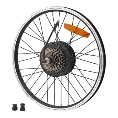 Elcykel bakhjul med svarta ekrar, silverfälg, växelkassett, ansluten svart kabel, orange reflektor och två små kondensatorer i närheten.