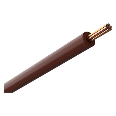 Nærbilde av en Amokabel flerstrenget enkeltlederkabel, som viser dens brune isolasjon og flere kobbertråder eksponert i den avkuttede enden.