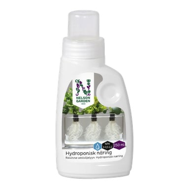En 250 ml hvit flaske merket NELSON GARDEN hydroponisk næringsløsning, med planterøtter i vann og NPK 3-0.5-2.2 på etiketten.