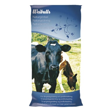 Ett paket med Weibulls naturliga gödsel med två kor som betade på gräs och en blå och vit etikett med produktdetaljer.