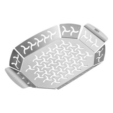 En rostfri stålkorg för grill med sidohandtag och perforeringar i botten och på sidorna, för att grilla mat säkert.