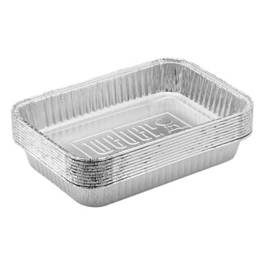 En hög rektangulära engångspannor i aluminium med räfflade sidor, toppad av en med Weber och en grilllogga.