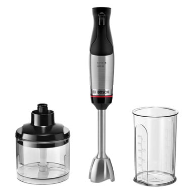 En Bosch handmixer i silver och svart med en klar hackskål, svart lock och en mätbägare med markeringar.