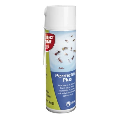 En 500 ml aerosolboks med Protect Home Insect spray Permetrin vises med en spraydyse, som viser et rødt skjoldemblem på etiketten sammen med illustrasjoner av insekter som maur, fluer og veps for å fremheve effektiviteten mot flere skadedyr.