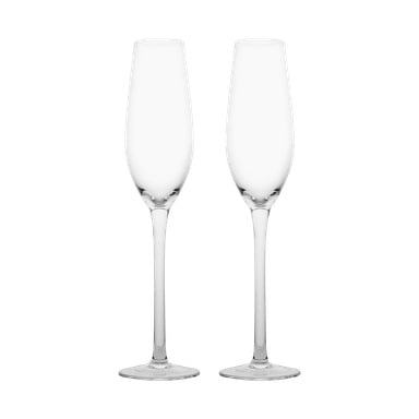 To tomme, klare champagneglass fra Menuett 2-pakken står ved siden av hverandre.