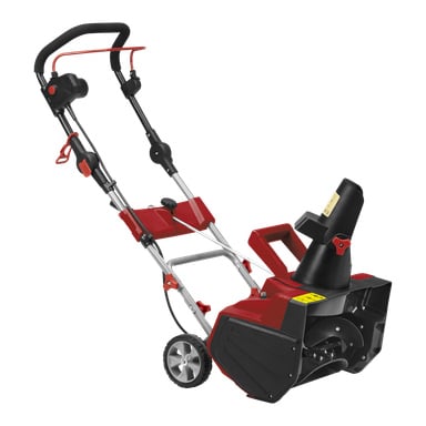Meec Tools Electric Snow Blower ma czerwono-czarną kolorystykę, dwa koła, zakrzywioną kierownicę oraz zsyp śnieżny. Na maszynie widoczne są etykiety ostrzegawcze, która nadaje się do usuwania śniegu z chodników i podjazdów.