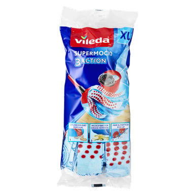 Ett Vileda SuperMocio 3 Action mopphuvud i förpackningen, med blå och röda rengöringsremsor. Paketets text betonar moppens effektivitet på att plocka upp smuts, fett, hår och småskräp.