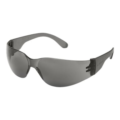 Cobra skyddsglasögon med tonade omgivningslinser och BLUEWEAR präglat på tinningen.