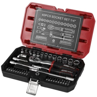 En 40-delad Meec Tools-hylsa placerad i en öppen bärväska med en instruktionsetikett på locket som visar innehållet.