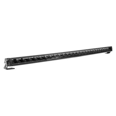 En Hamron Light Bar LED, lang og rektangulær med en enkelt rad individuelle LED-er, montert i begge ender på solide metallbraketter og beregnet for kjøretøy- eller terrengbruk.