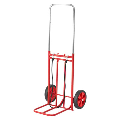 Kayoba Luggage Trolleyssa on tukeva punainen metallirunko, kaksi suurta mustaa pyörää, joita korostavat punaiset vanteet, pohjassa tasainen alusta sekä pari mustaa hihnaa, jotka on kiinnitetty runkoon tavaroiden kiinnittämistä kuljetuksen aikana.