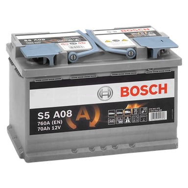 Ett Bosch AGM-bilbatteri med grått hölje, blått och grått tak samt djärv Bosch-märkning. Specifikationerna på etiketten och toppen inkluderar 760A, 70Ah och 12V, tillsammans med olika säkerhetsikoner.