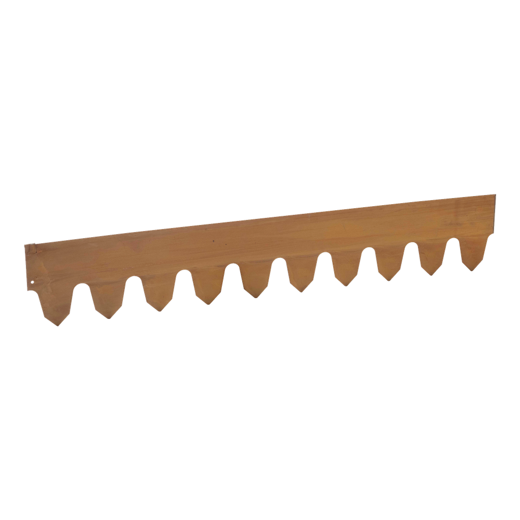 Hard Head Beeteinfassung mit rostigem Finish